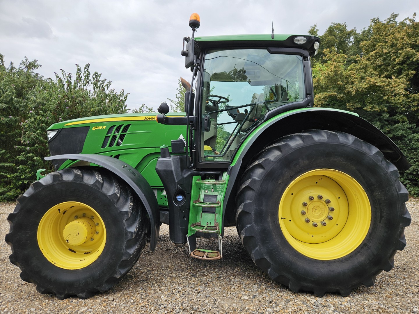 Used John Deere 6215R 4wd Tractor