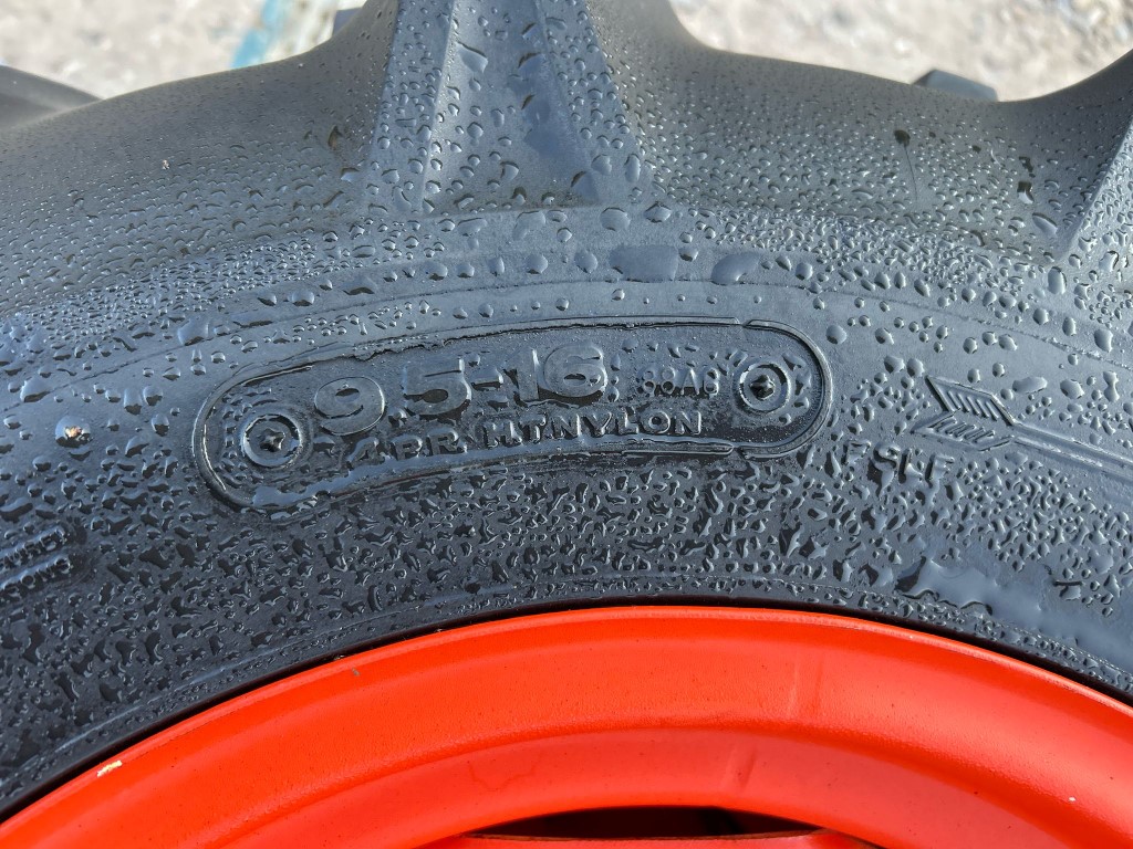 Used Kubota Wheels and Tyres