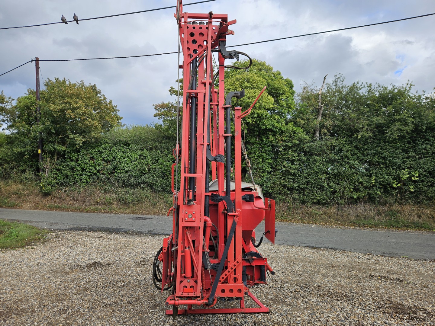 Used Rauch Aero 2220 Pneumatic Spreader