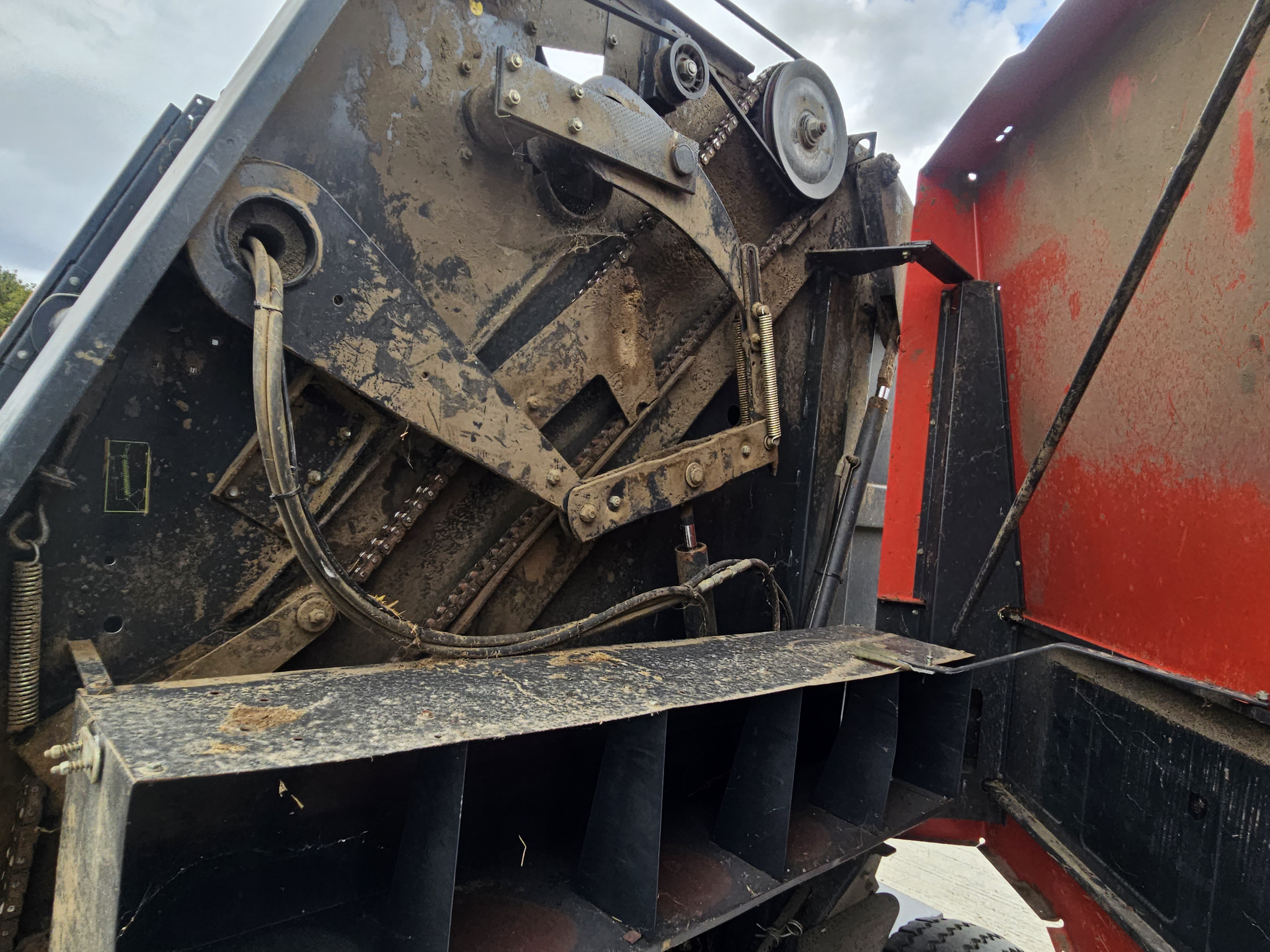 Used Vicon Kverneland RV157 Round Baler