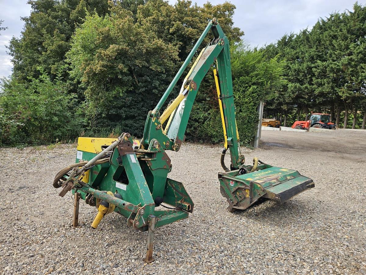 Used Spearhead Excel 565 Hedge Cutter