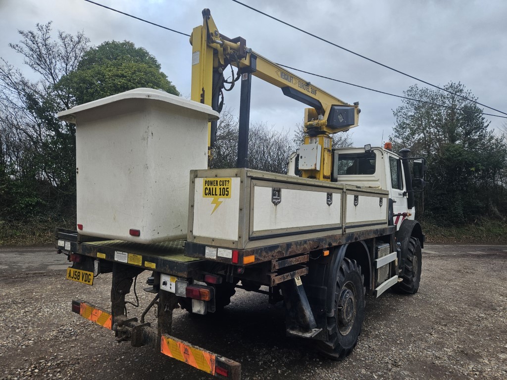 Used Mercedes U3000 Unimog