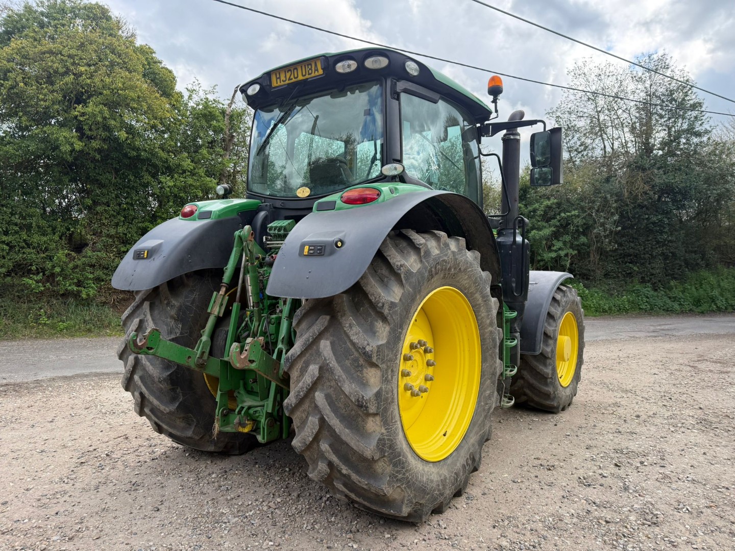 Used John Deere 6215R 4wd Tractor