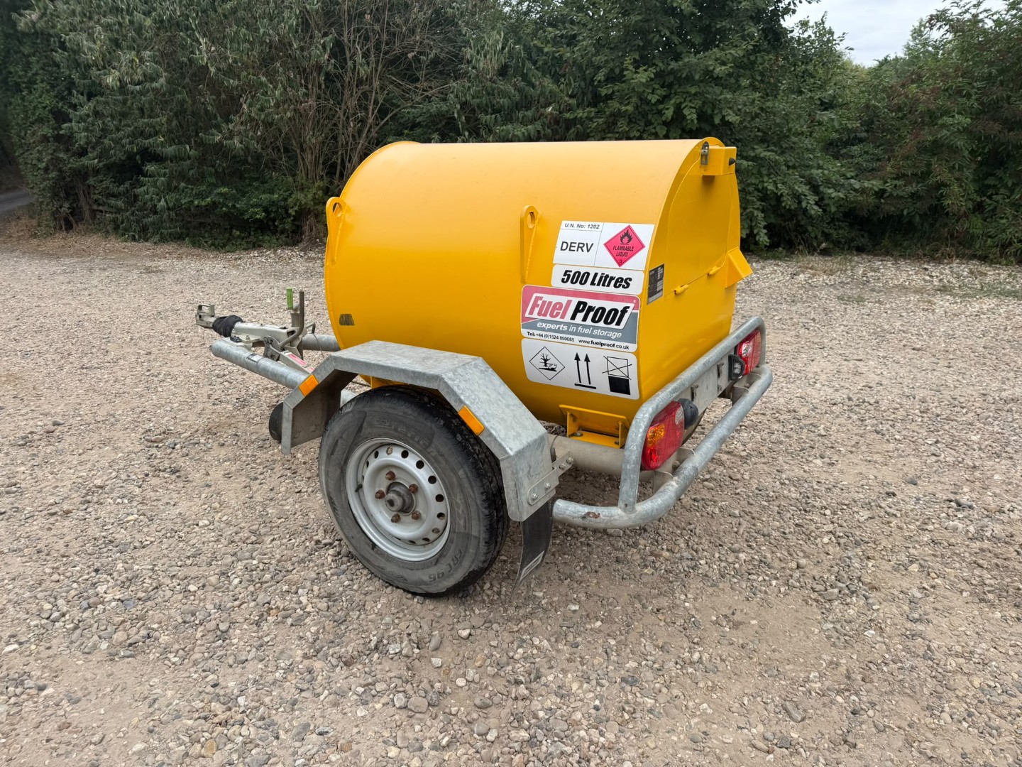 Used Fuel Proof 500L Fuel Bowser