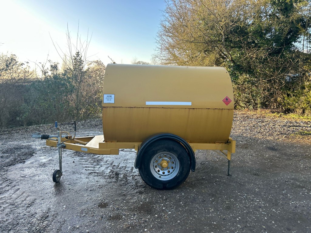 Used Trailer Engineering 2000L Fuel Bowser