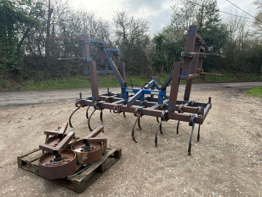 Used Blench Pigtail Cultivator