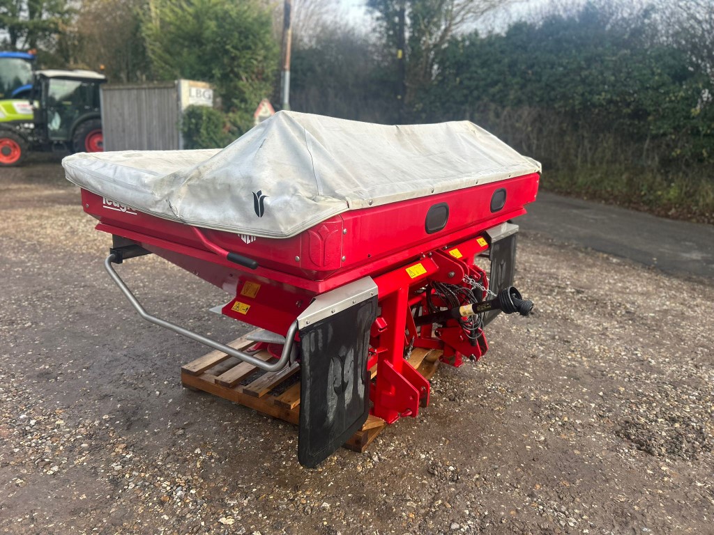 Used Teagle Centerliner SX3000 G3 Fertiliser Spreader