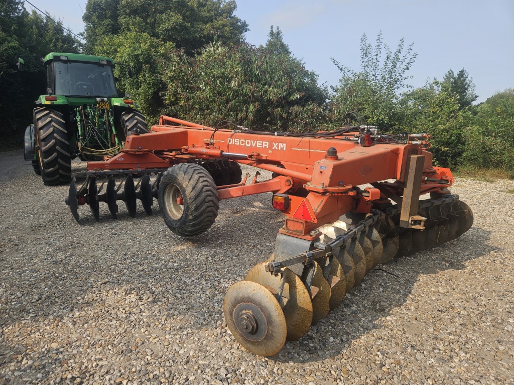 Used Kuhn Discover XM Disc Harrows