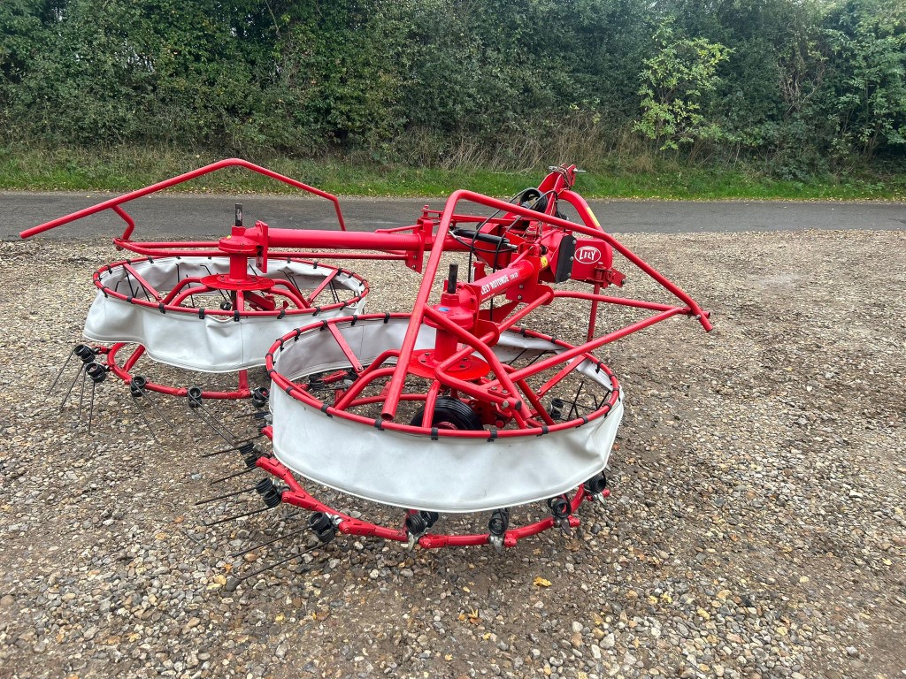 Used Lely Rotonde 510 CD Hay Turner