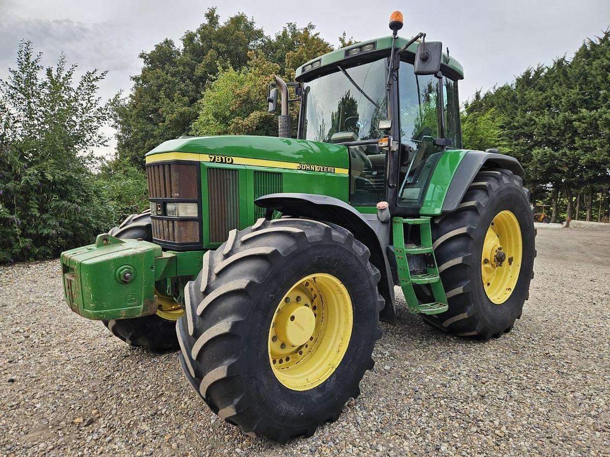 Used John Deere 7810 4wd Tractor