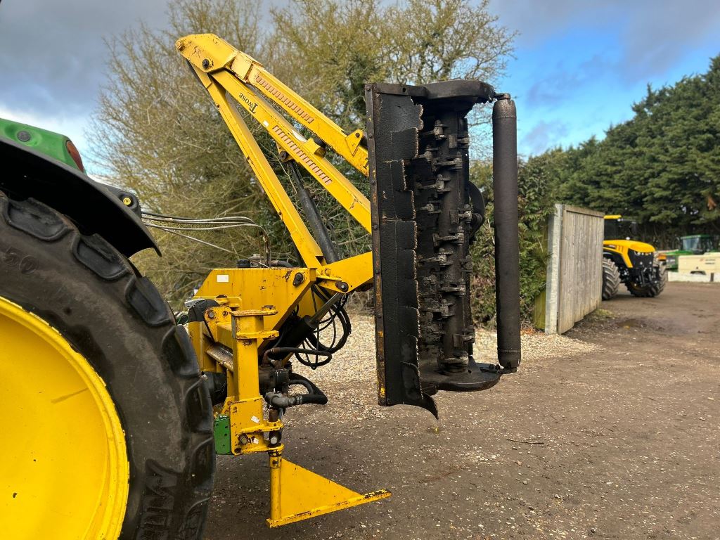 Used Twose 520S Hedge Cutter