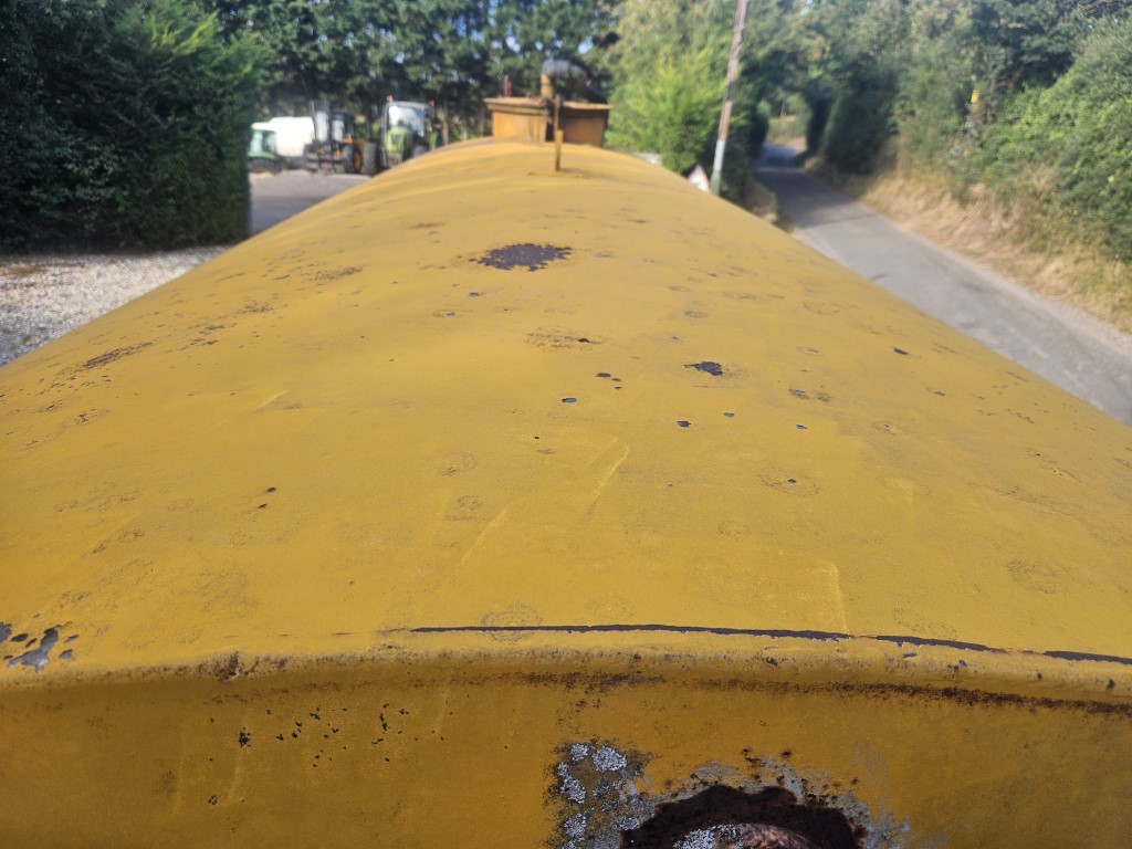 Used Gull Water Bowser