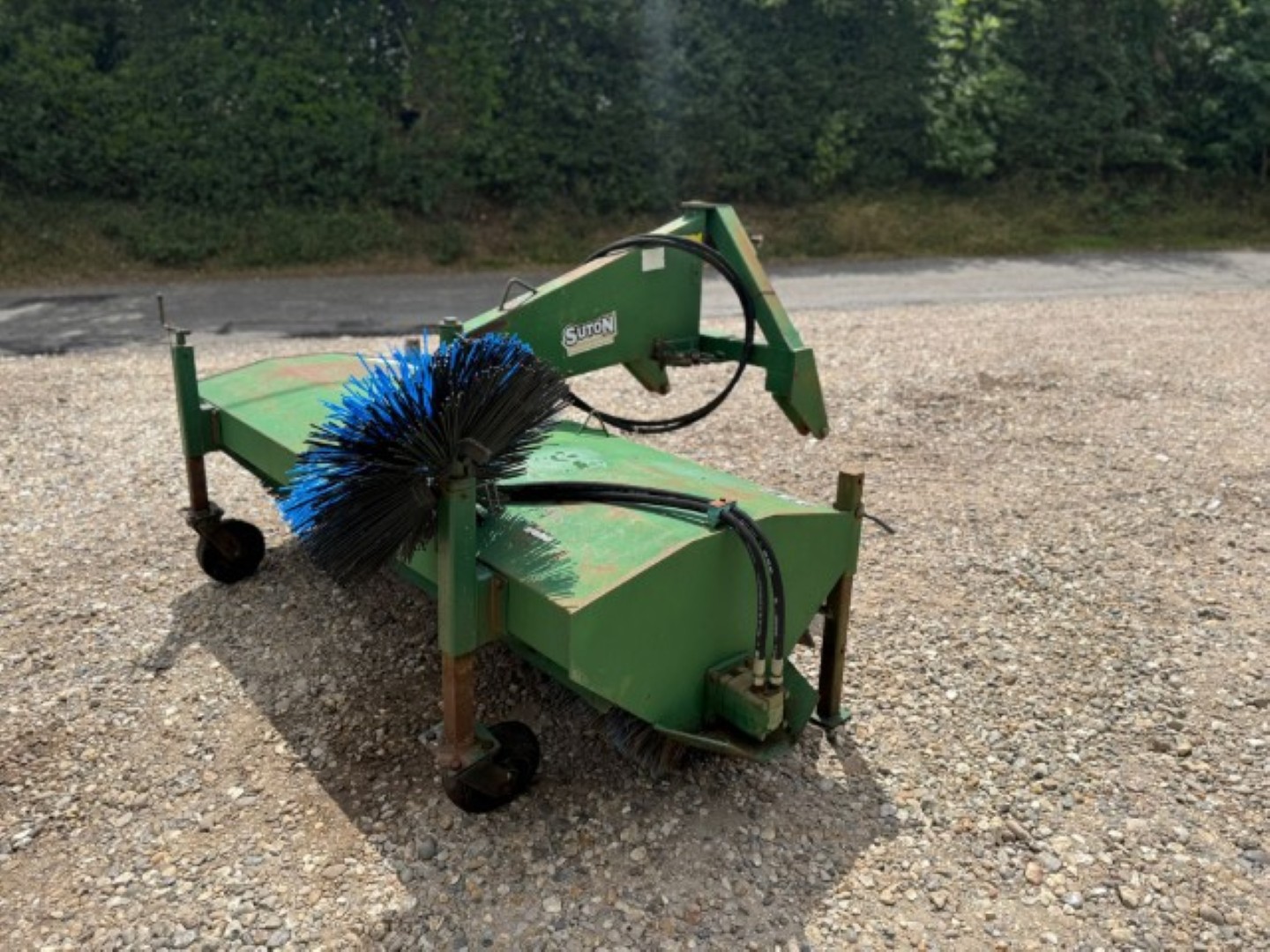 Used Suton CH230 Brush