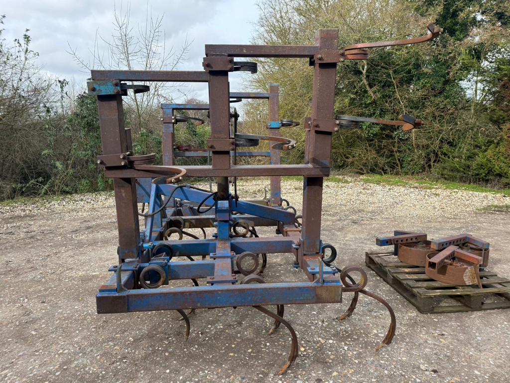 Used Blench Pigtail Cultivator