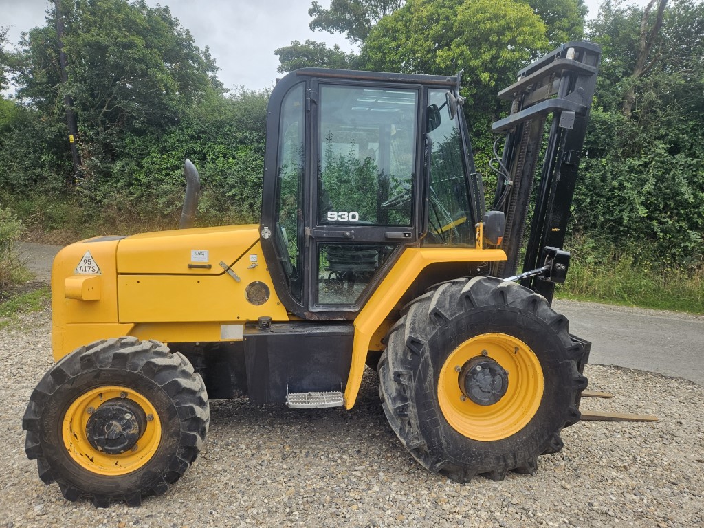 Used JCB 930-4 Rough Terrain Forklift
