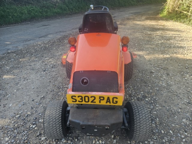 Used Kubota F2560 Ride On Mower