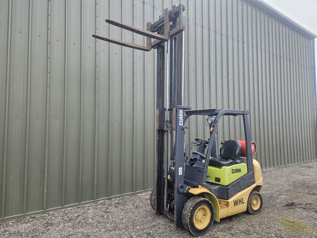 Used Clark C25L Gas/LPG Forklift