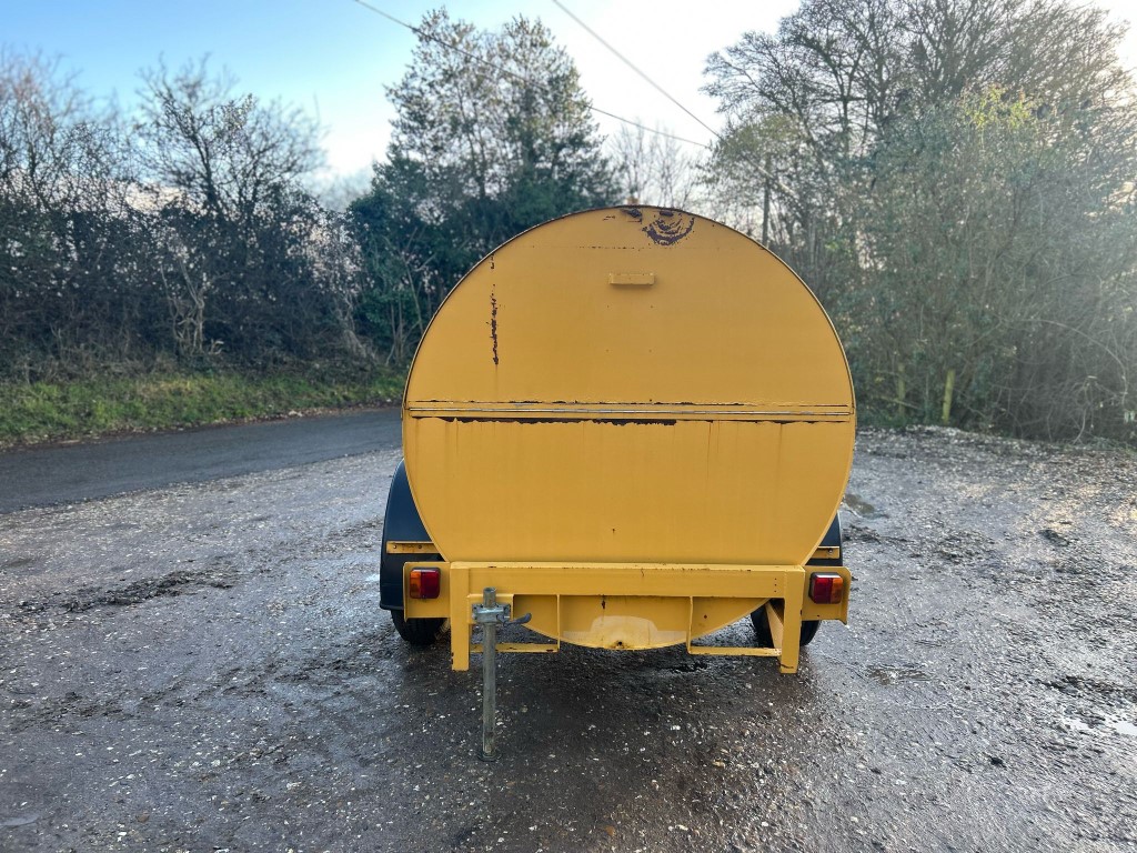 Used Trailer Engineering 2000L Fuel Bowser