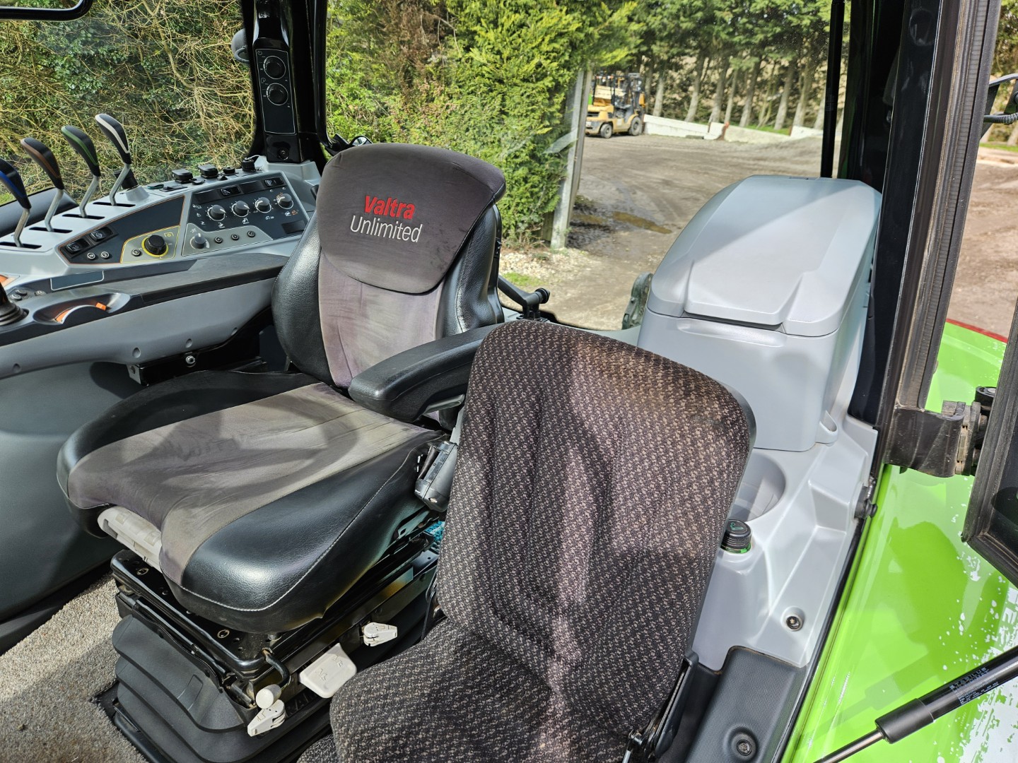 Used Valtra T174 Eco Active 4wd Tractor