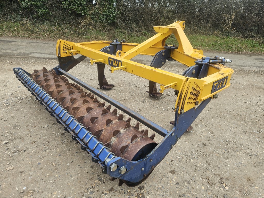 Used TWB 5 Leg Subsoiler