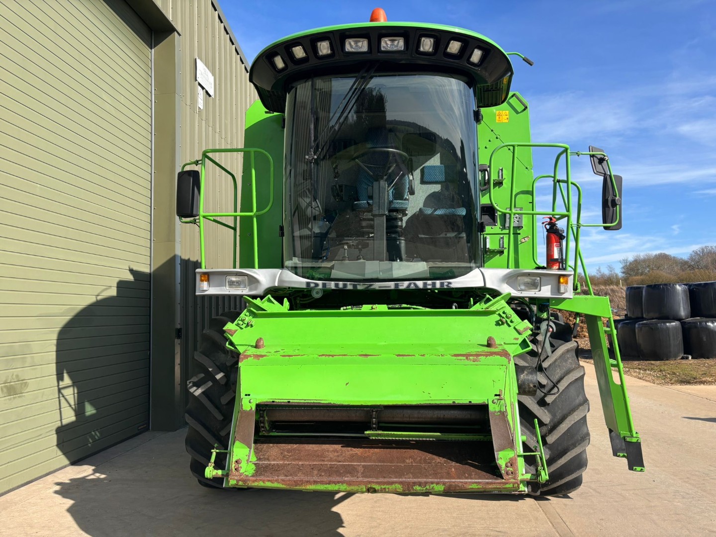 Used Deutz 5690 HTS Balance Combine Harvester