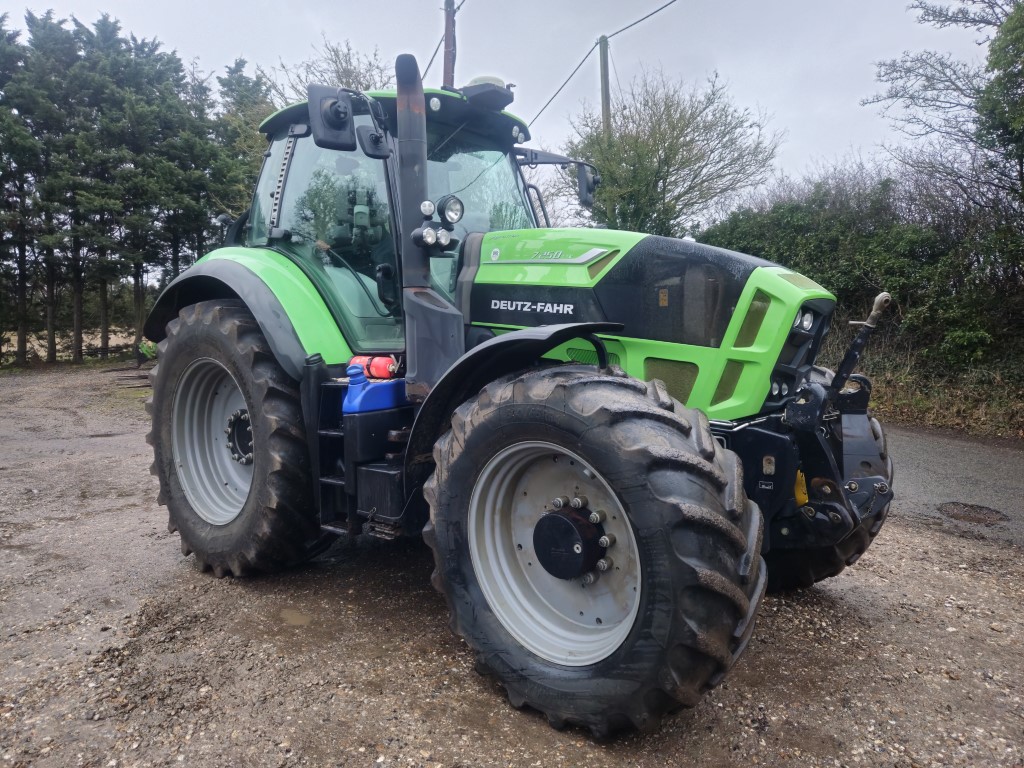 Used Deutz 7250 TTV 4wd Tractor