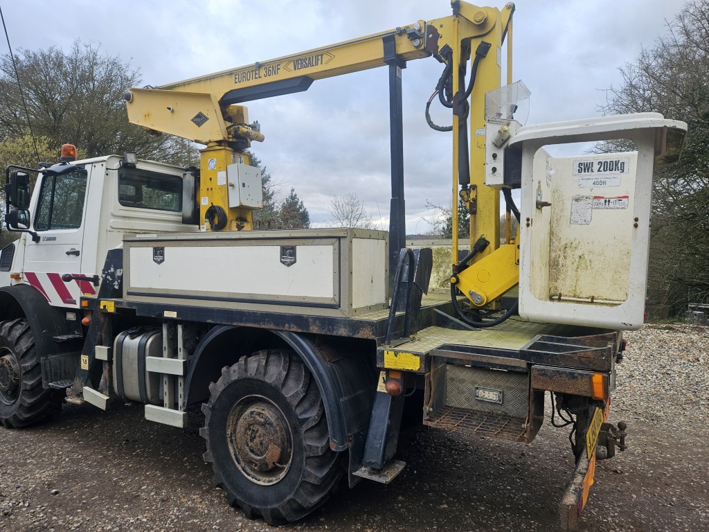 Used Mercedes U3000 Unimog