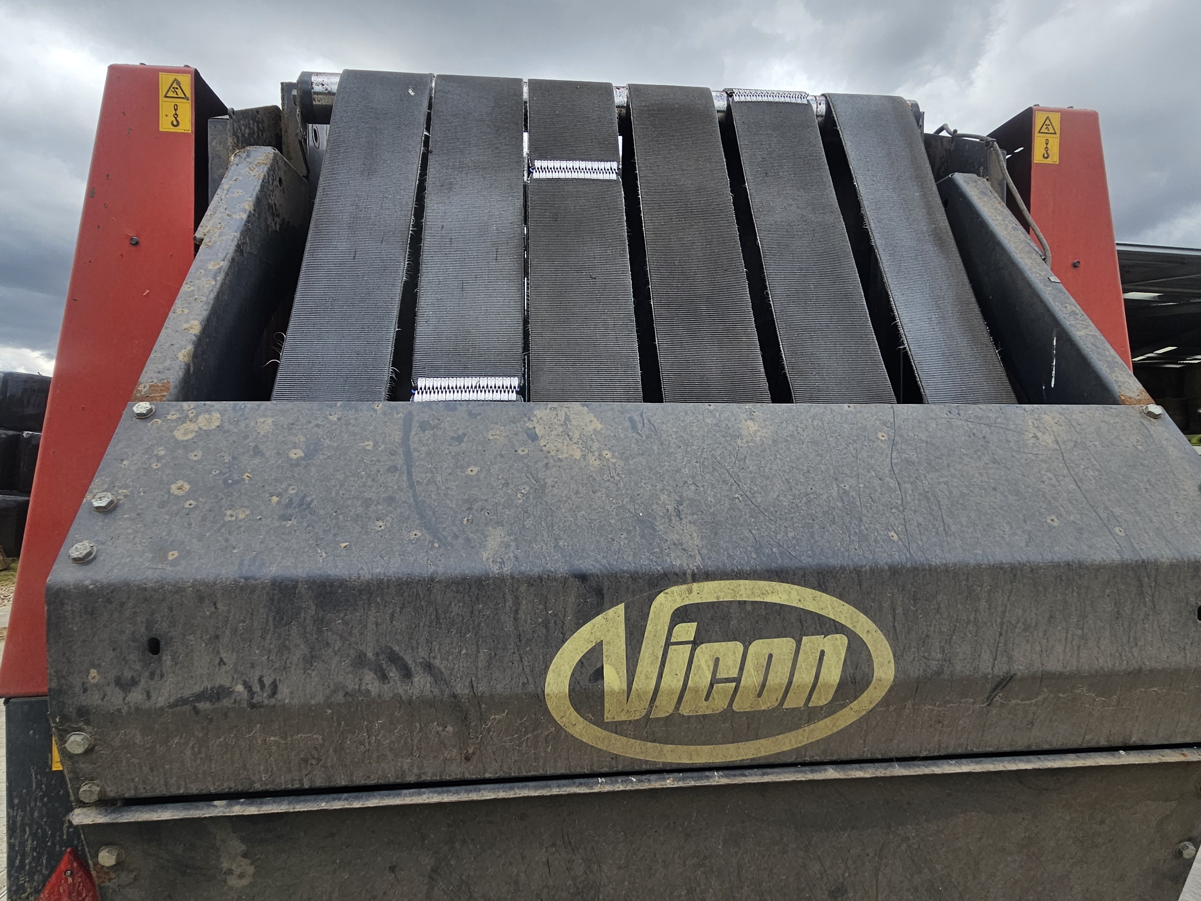 Used Vicon Kverneland RV157 Round Baler