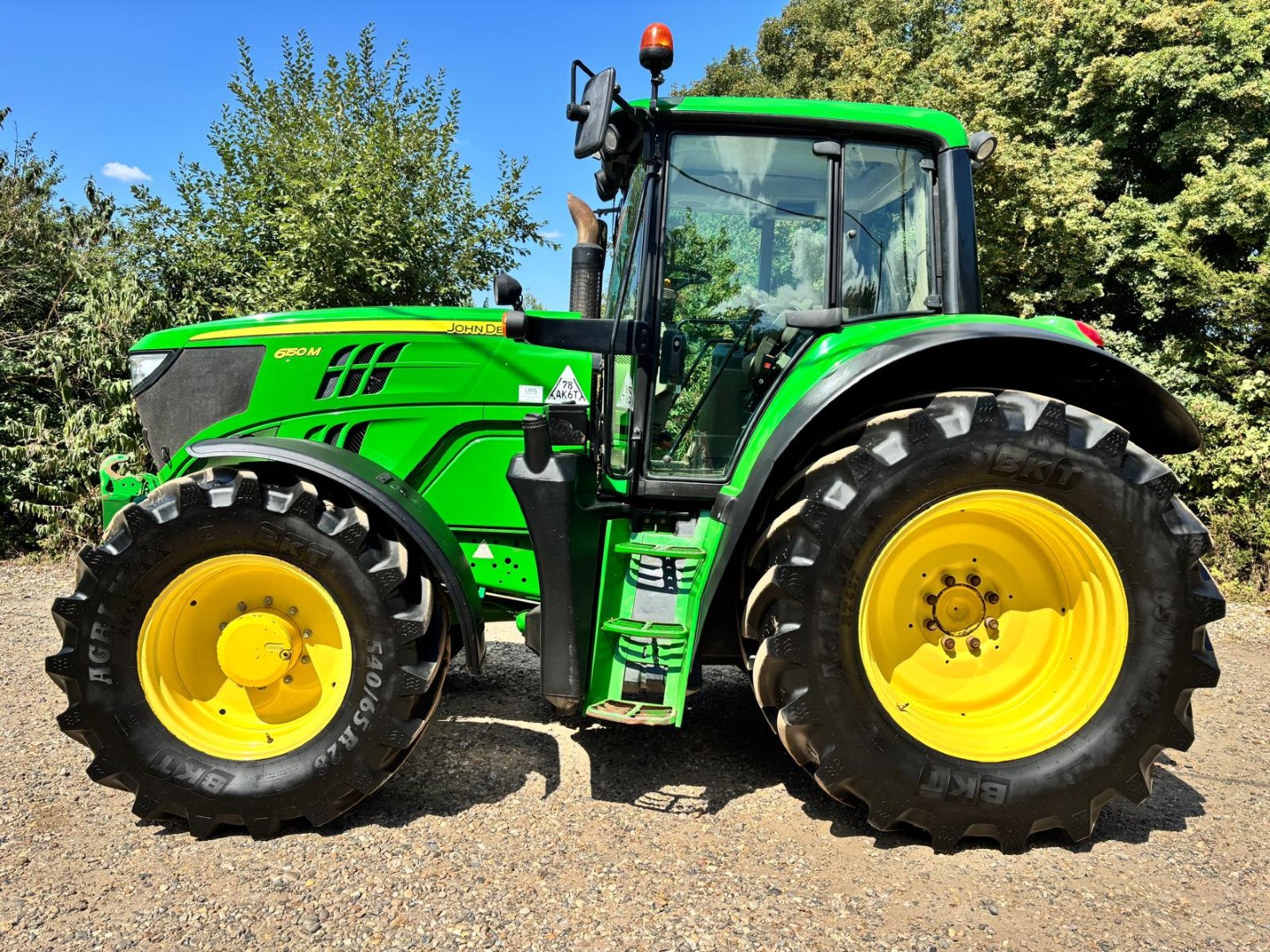 Used John Deere 6150M 4wd Tractor