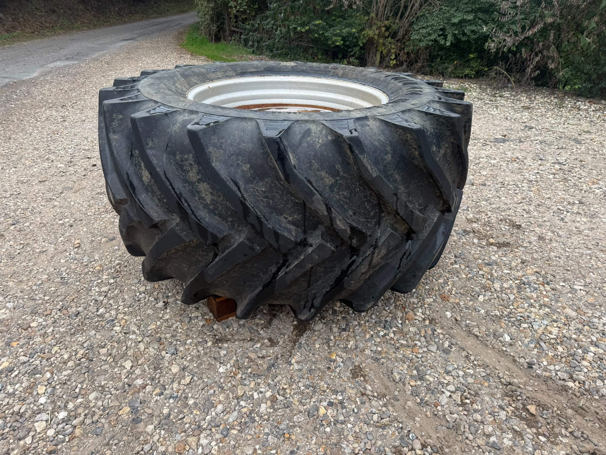 Used Flotation Wheels and Tyres