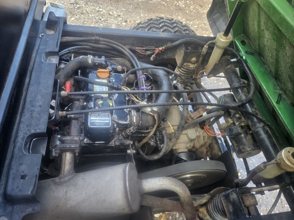 Used John Deere Gator HPX 4x4 UTV