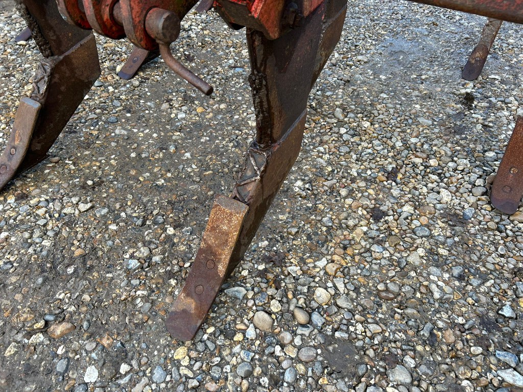 Used Massey Ferguson MF25 Cultivator