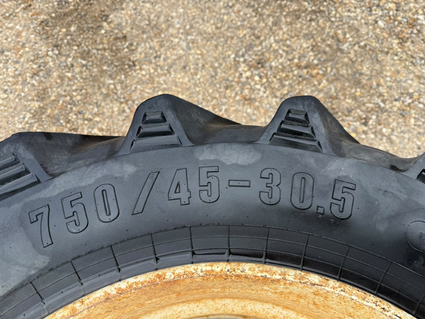 Used Flotation Wheels and Tyres