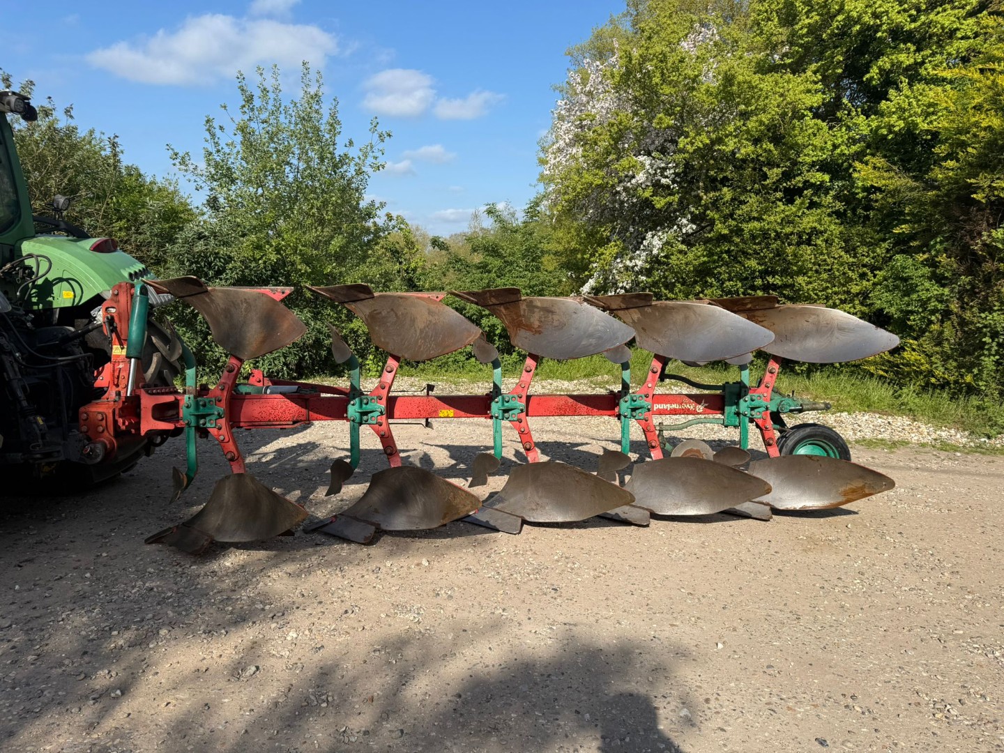 Used Kverneland LS95-200-9 Plough