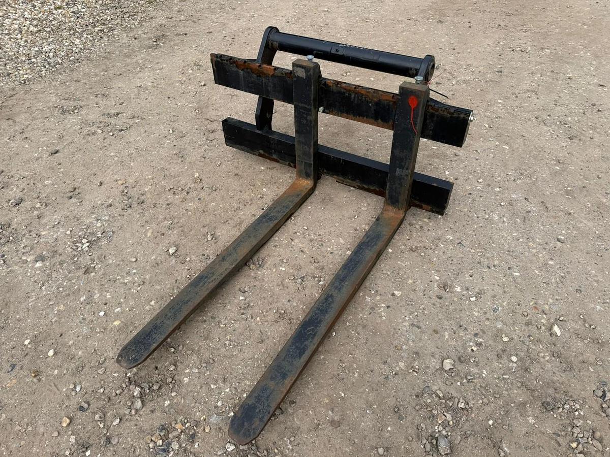 Used Manitou Pallet Tines