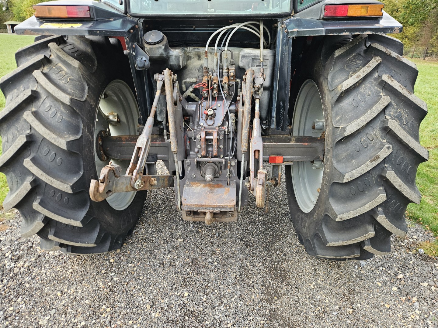Used Massey Ferguson 3095 4wd Tractor