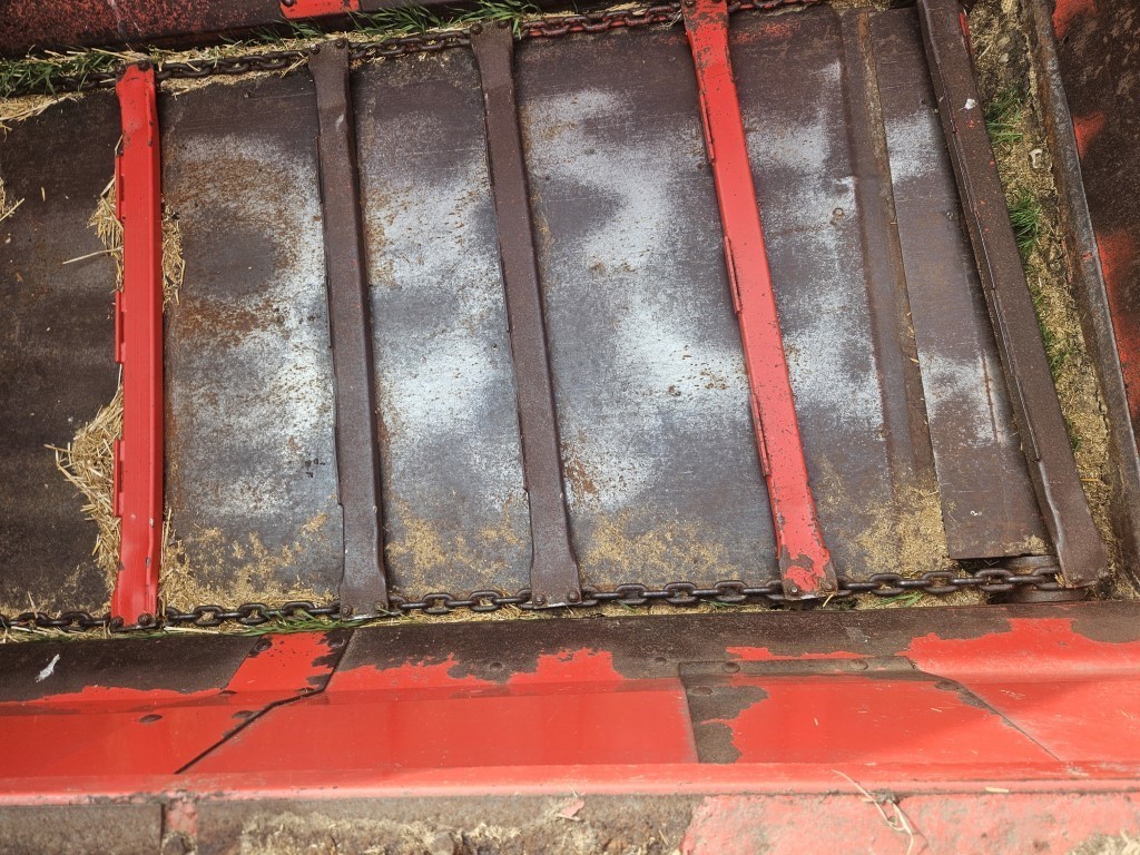 Used Teagle Tomahawk 1010 Bale Shredder