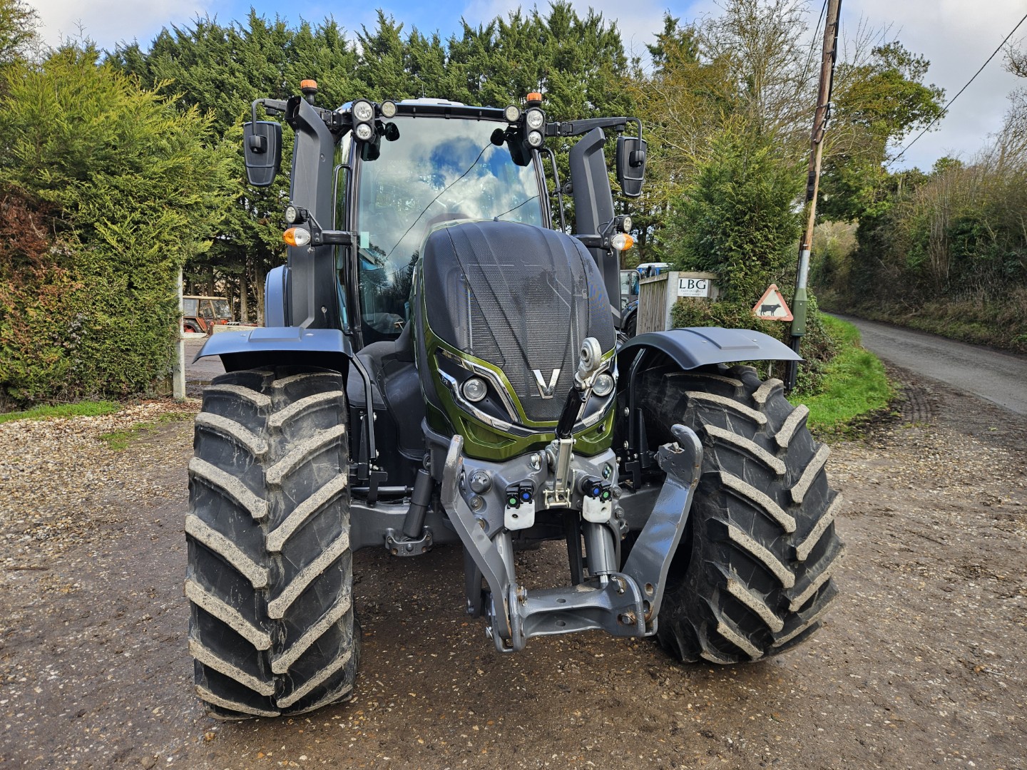 Used Valtra T175 Direct 4wd Tractor