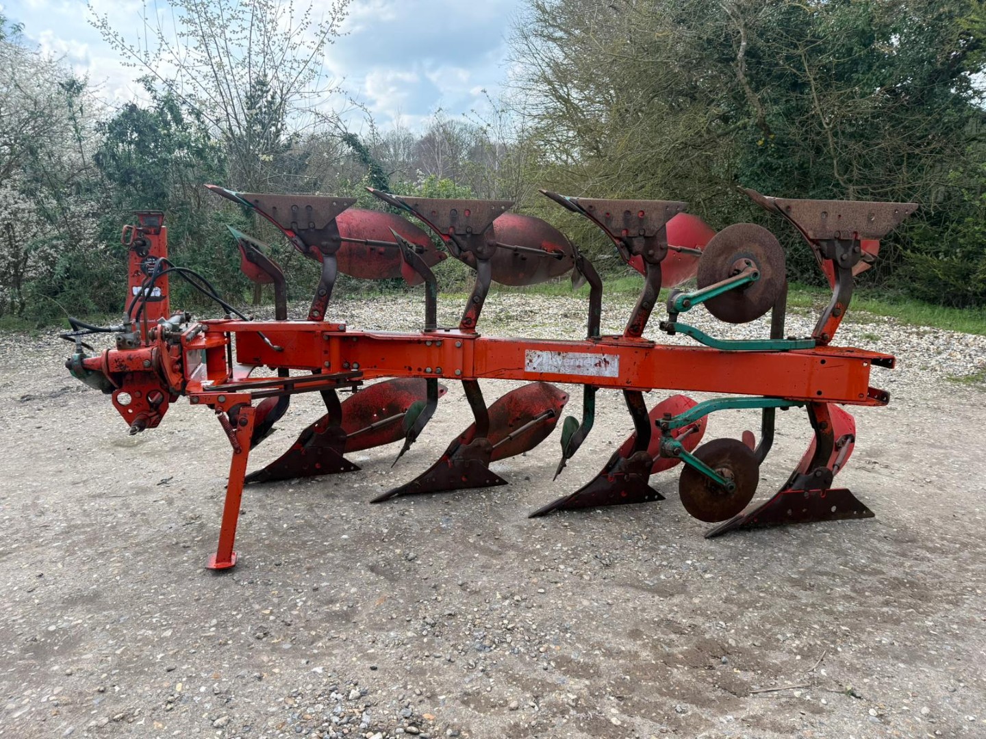 Used Kverneland LD85-160-8-HD Plough