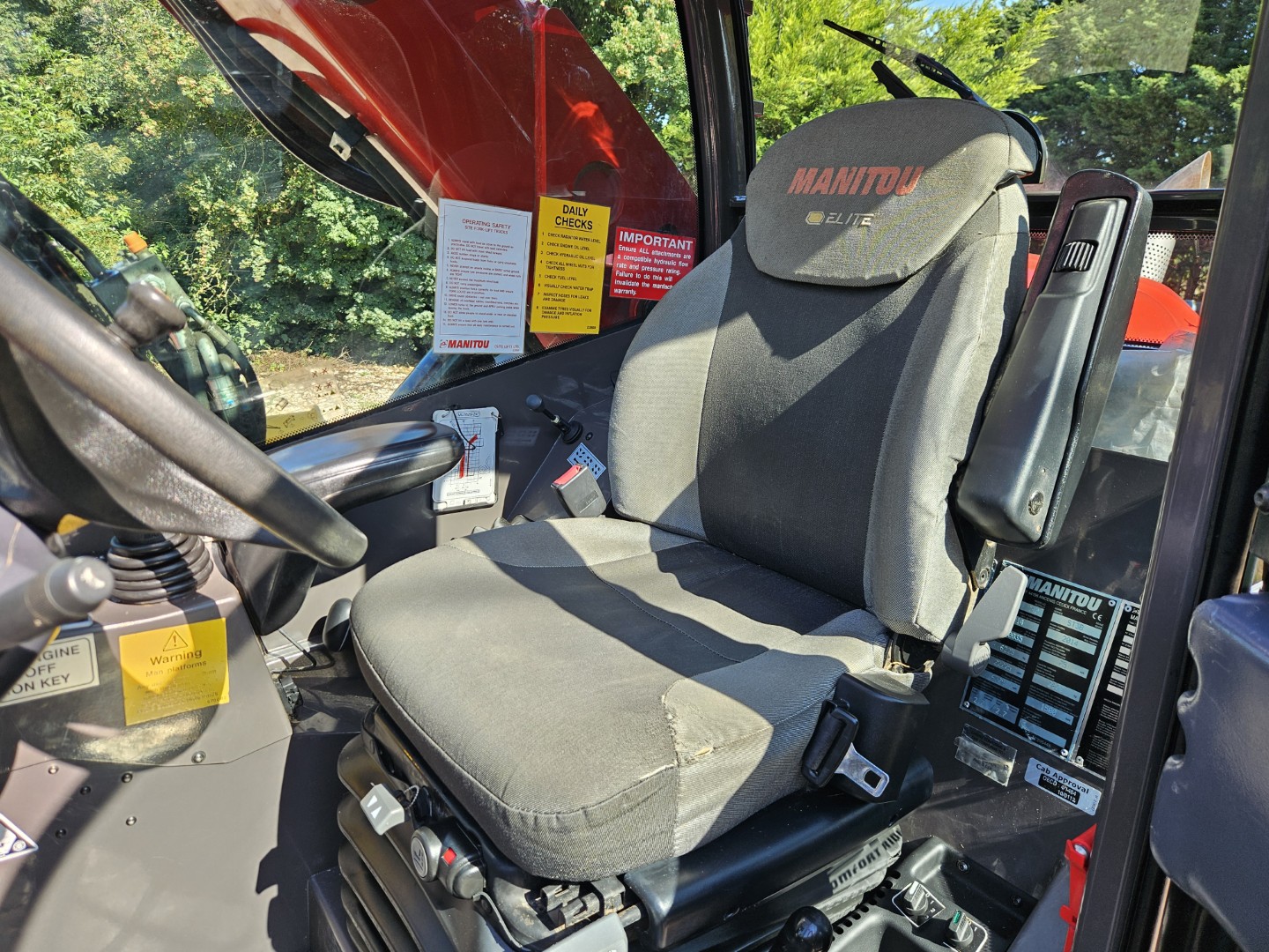 Used Manitou MLT629-24 Telehandler