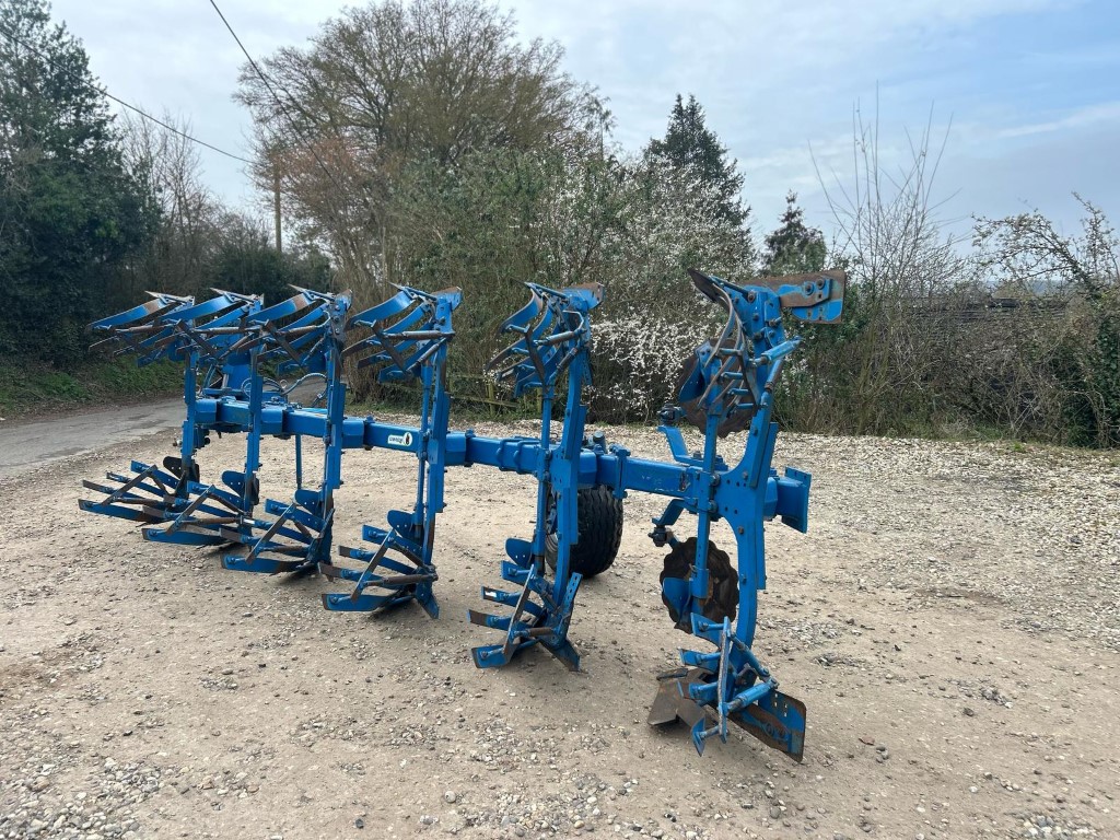 Used Rabe Raven 2300 VI 6 Furrow Plough