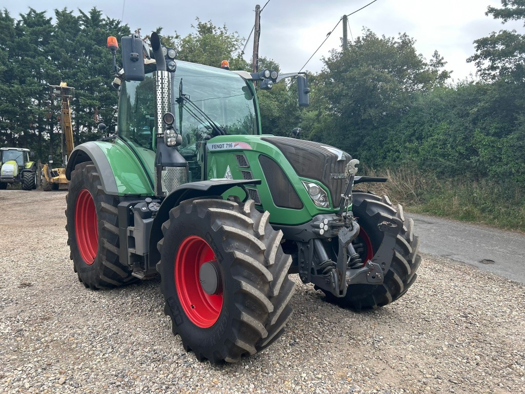 Used Fendt 716 Profi Tractor