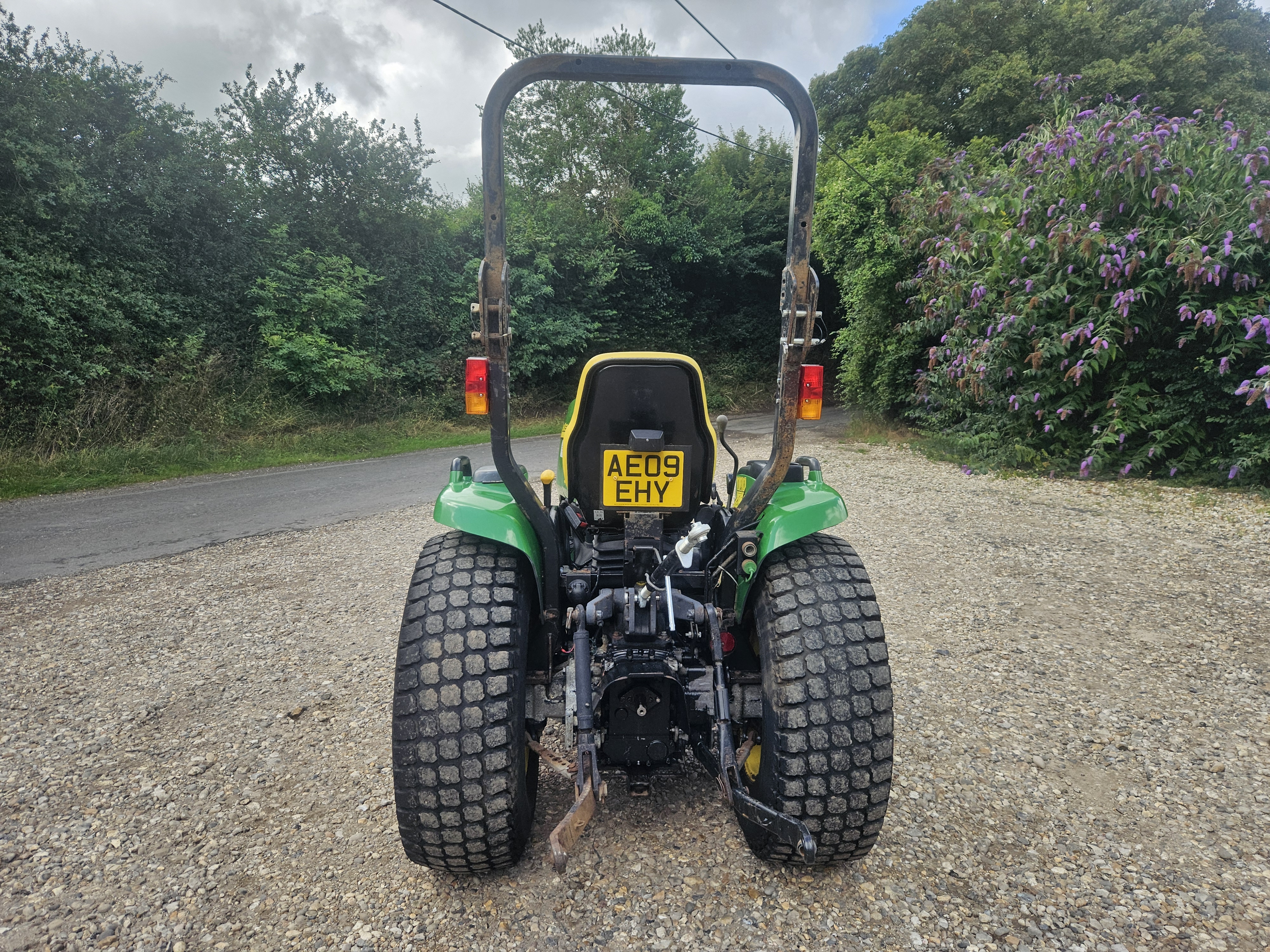 Used John Deere Compact 3320 4wd Tractor