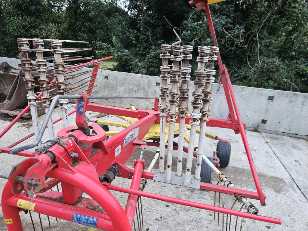 Used Pottinger Eurotop 461N Hay Rake