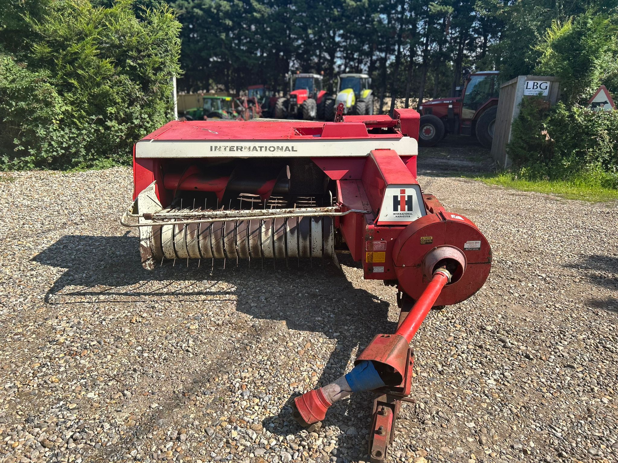 Used International 440 Conventional Baler