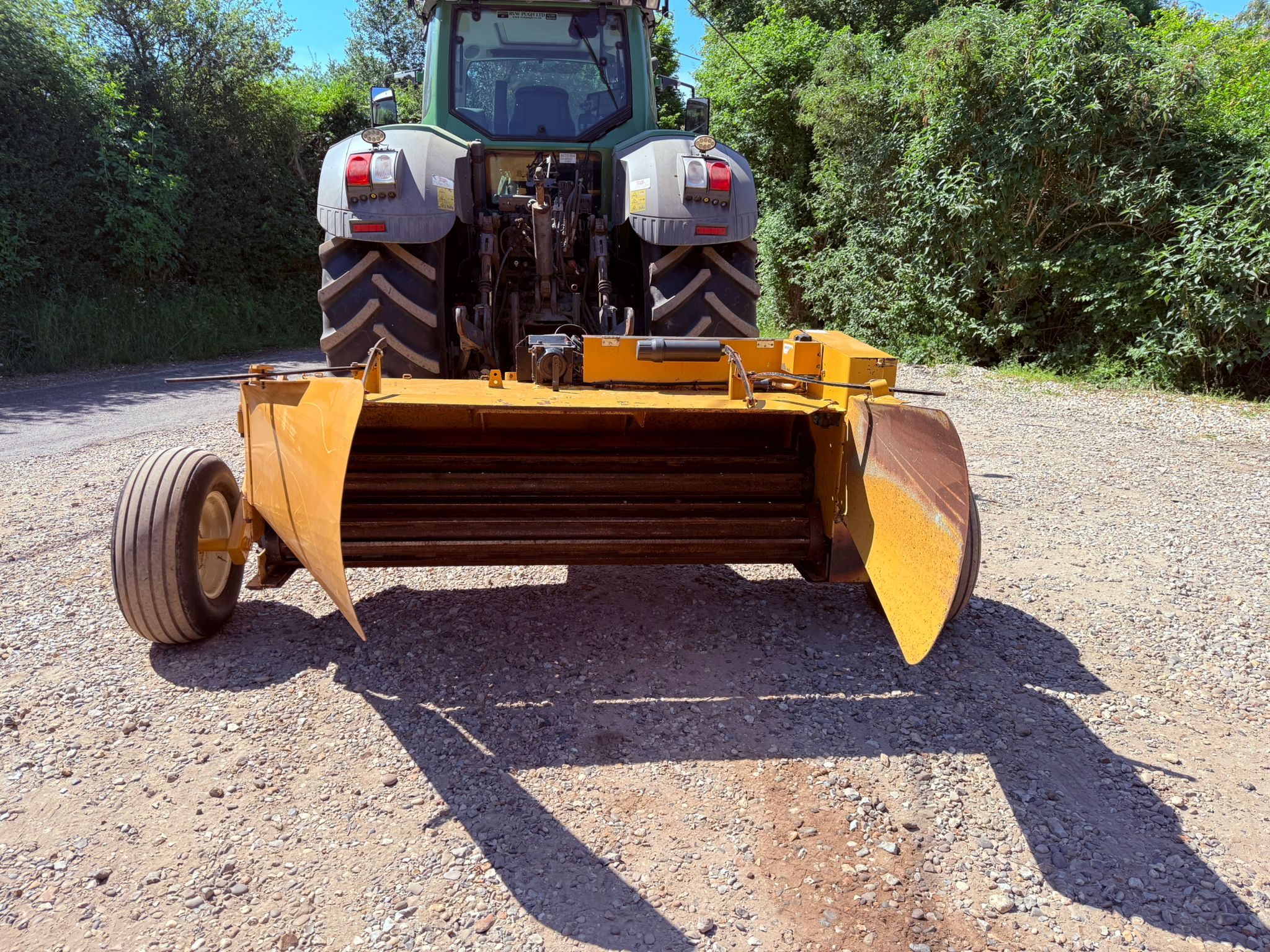 Used Tube Line Accelerator 7500 Hay Conditioner