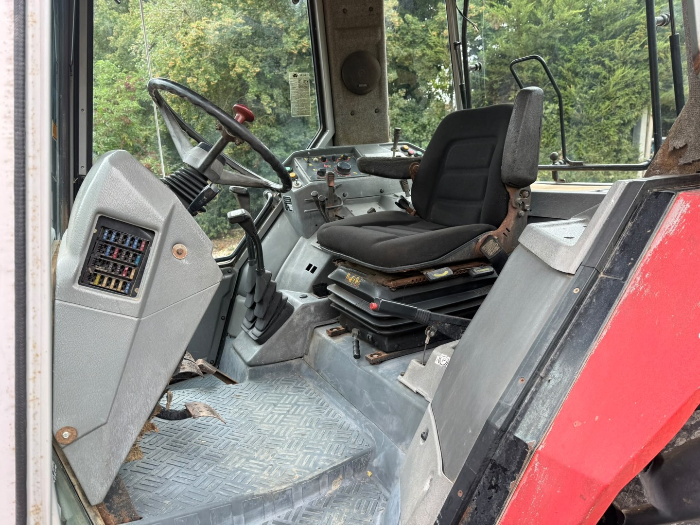 Used Massey Ferguson 3060 2wd Tractor