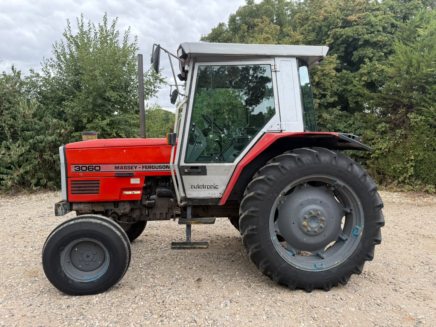 Used Massey Ferguson 3060 2wd Tractor