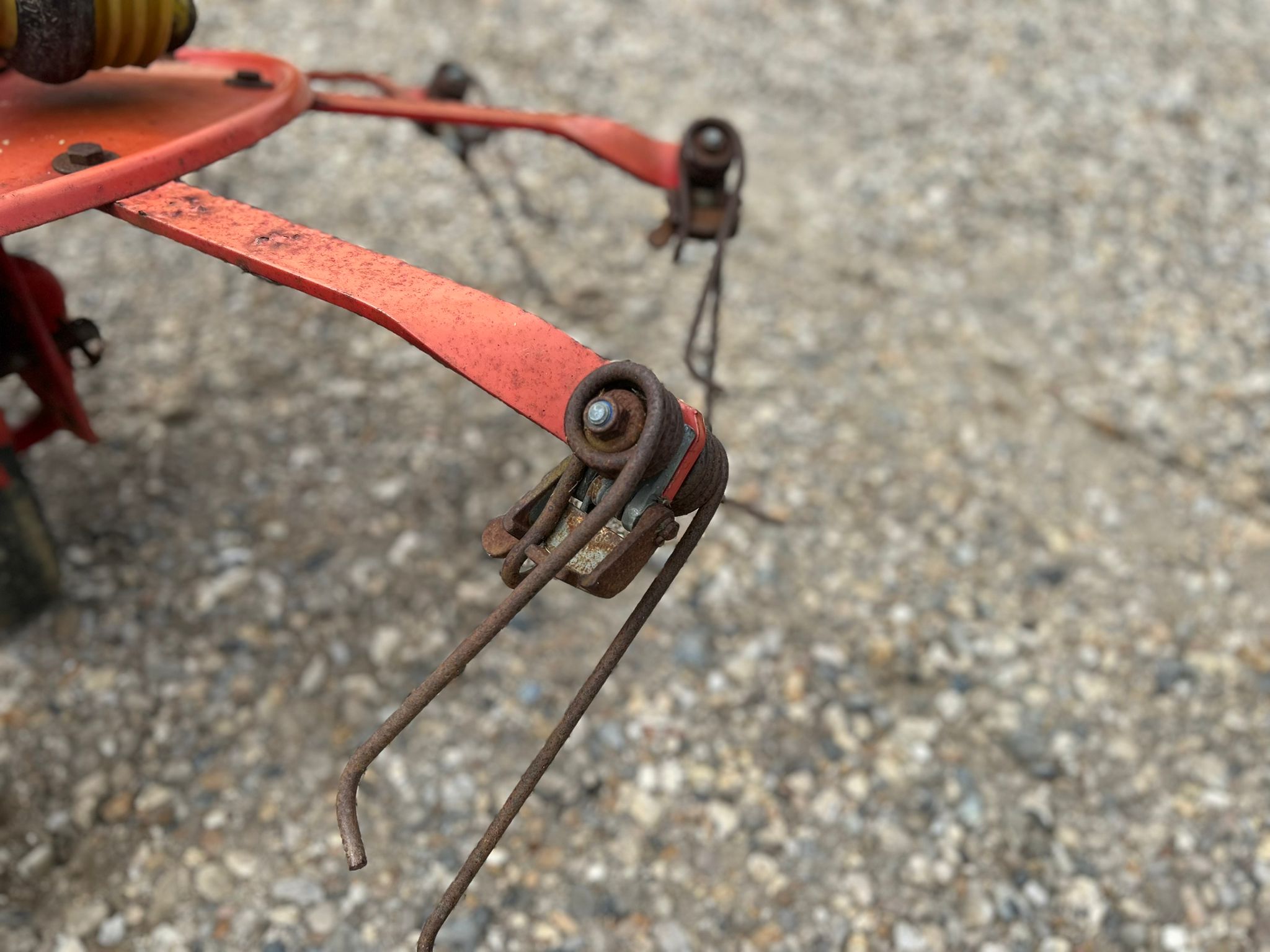 Used Lely Lotus 300 Tedder