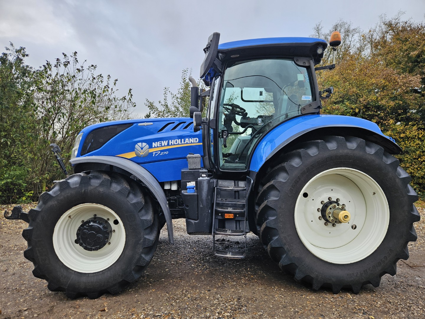 Used New Holland T7.270 4wd Tractor